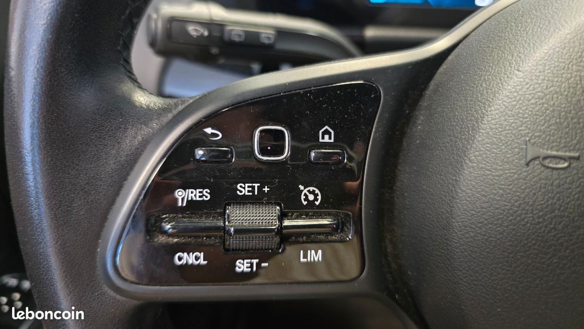 Mercedes-benz classe b 1.3 180 135 style line edition + entretiens constructeur (image 28)