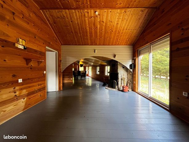 Chalet 10 pièces 252 m²