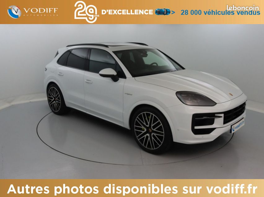 Porsche Cayenne E-HYBRID 470 CV (image 31)