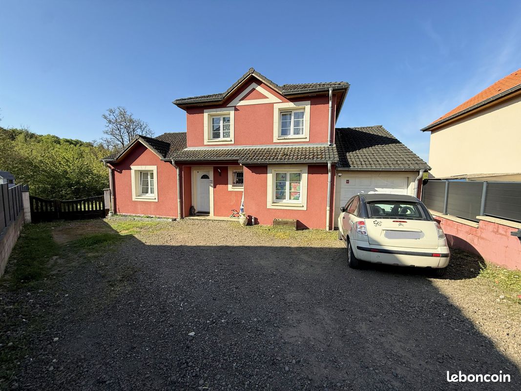 Maison 5 pièces 121 m² · à Morfontaine · 121 m² · 350 000 €