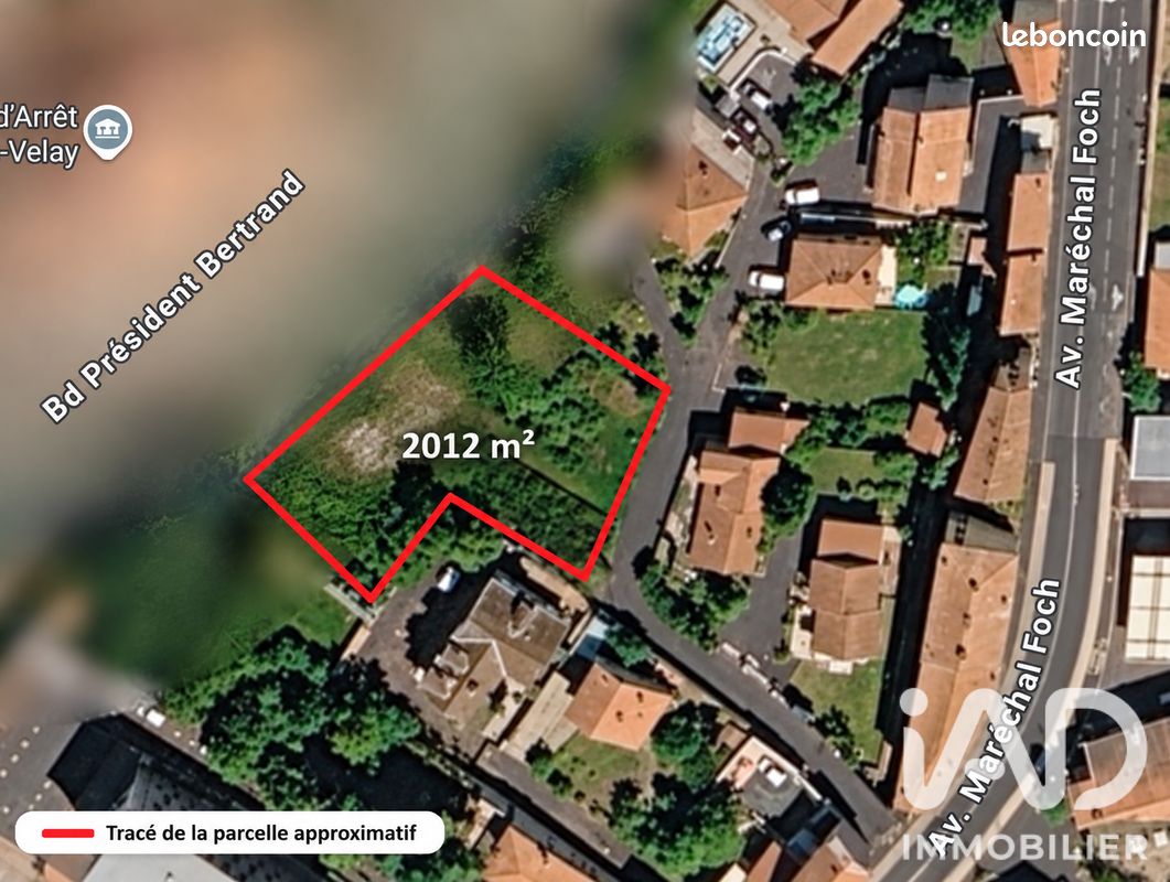 Terrain 2012 m² · à Le Puy-en-Velay · 2 012 m² · 220 000 €