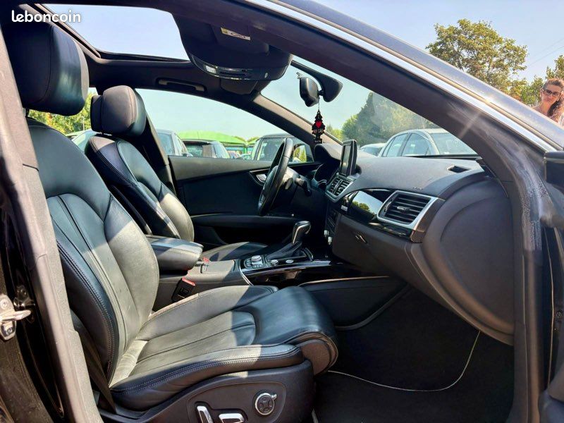 Audi a7 sportback v6 3.0l bitdi 320cv tiptronic 8 quattro finition avus 04/2016 full option (image 5)