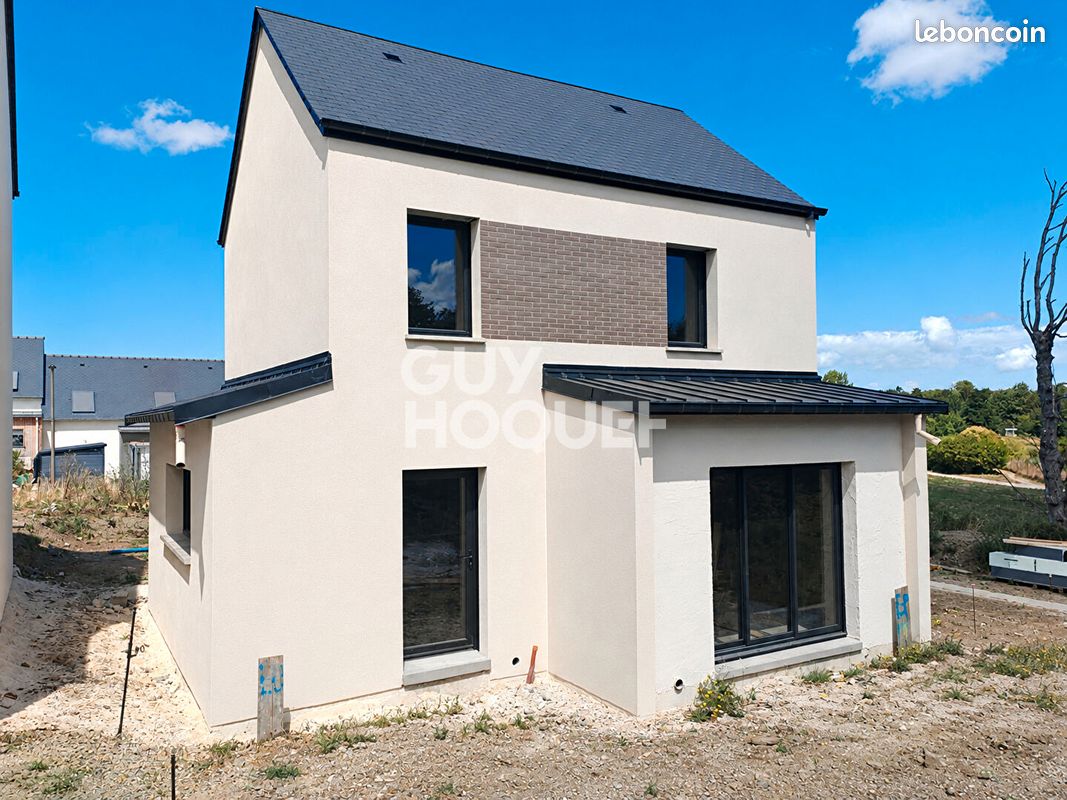 Maison 4 pièces 99 m² · à Dol-de-Bretagne · 99 m² · 302 000 €