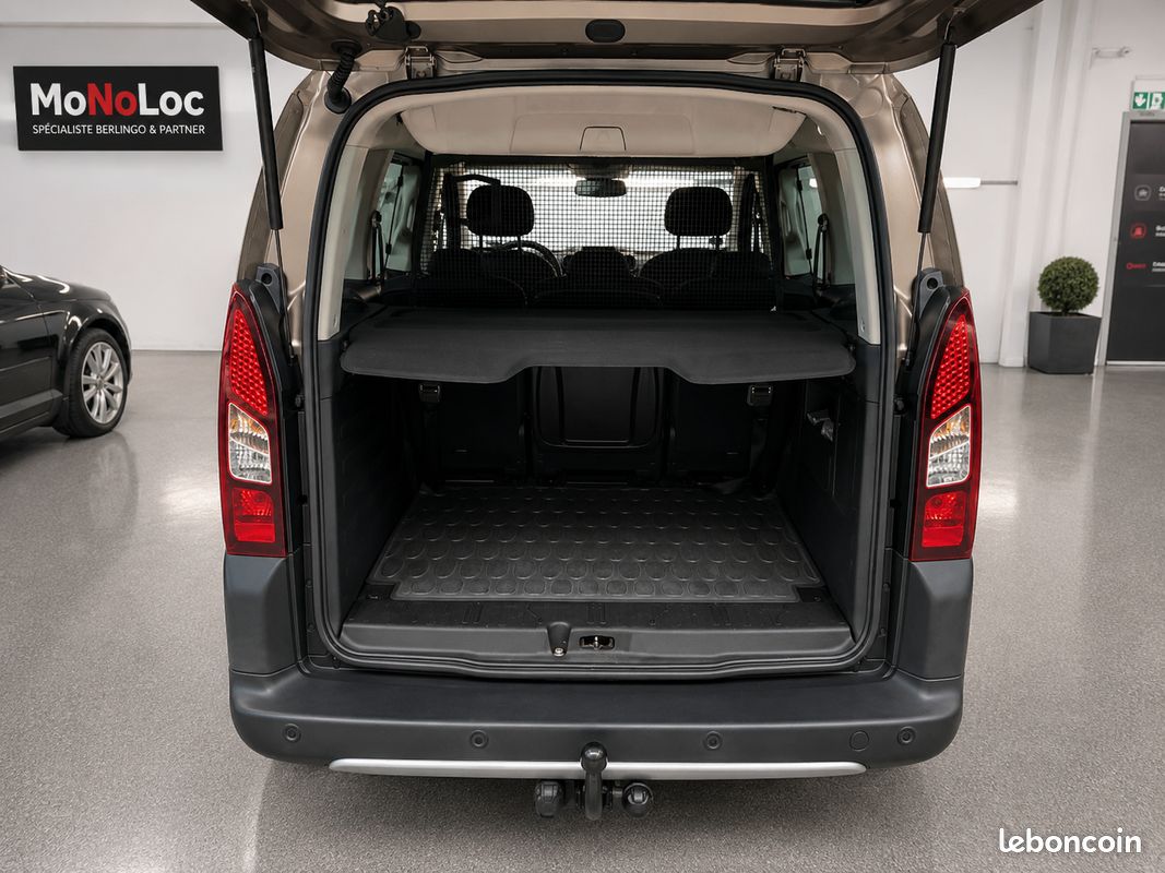 Berlingo 1,6 HDI Shine 120ch - V.Neuf 28.050e - Gtie 12+ - Satisfait/Remboursée pendant 15j - GPS 16/9 Carplay - Toit Panoramique - Régulateur - Caméra/Radar Recul - S.Chauffants - Attache R (image 5)