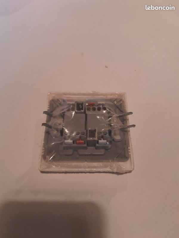 LEGRAND Interrupteur va et vient (image 2)