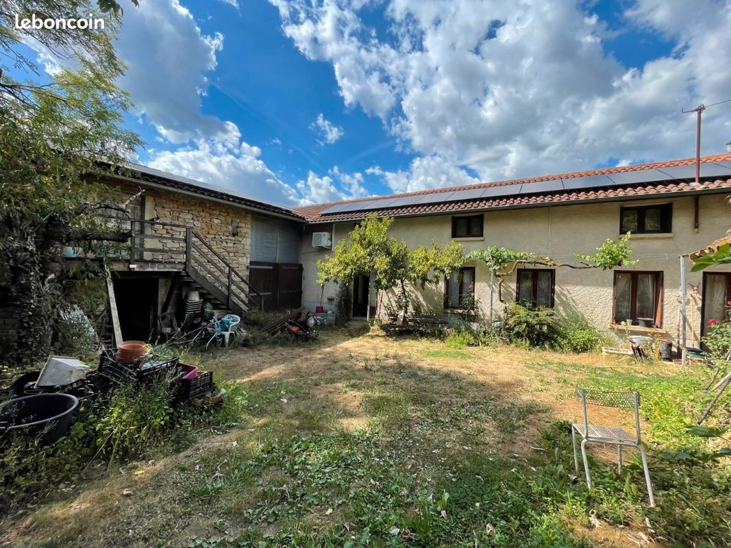 Maison 6 pièces 115 m² · à Milhars · 115 m² · 160 000 €