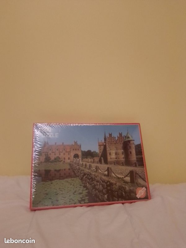 Puzzle (image 2)