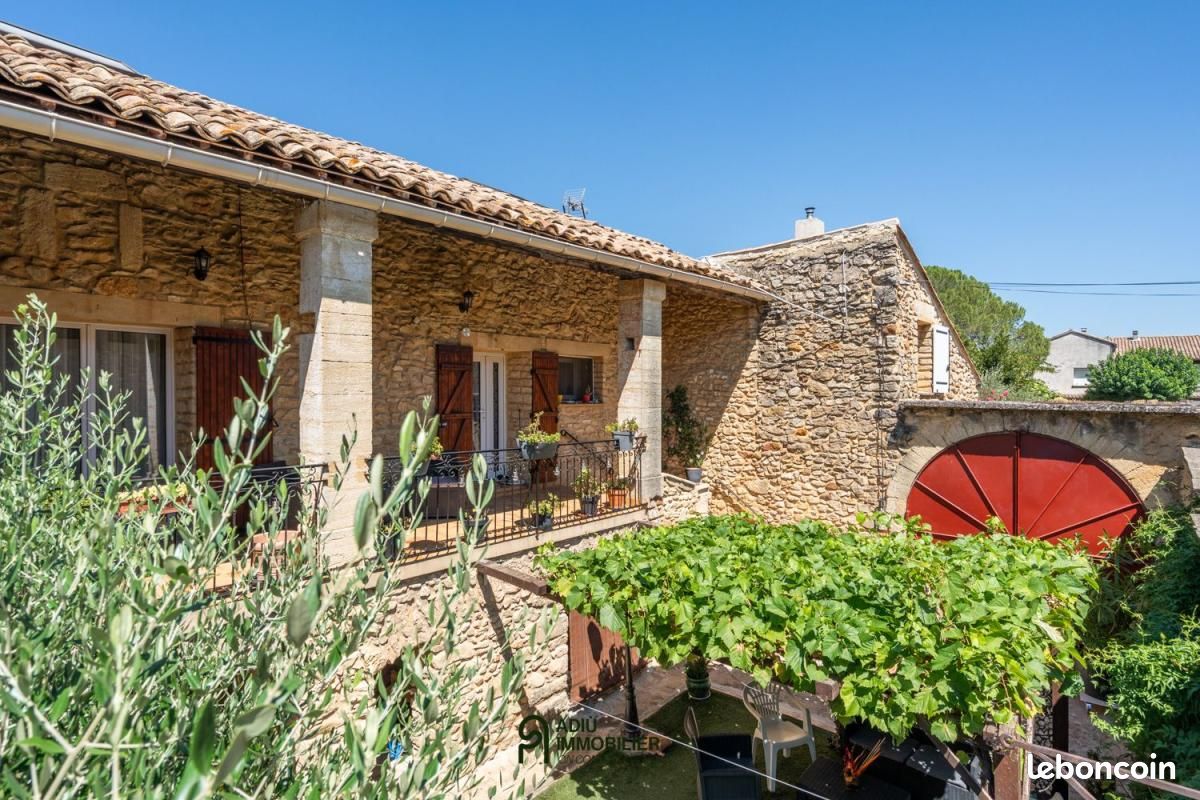 Maison 4 pièces 154 m² · à Saint-Pons-la-Calm · 154 m² · 285 000 €