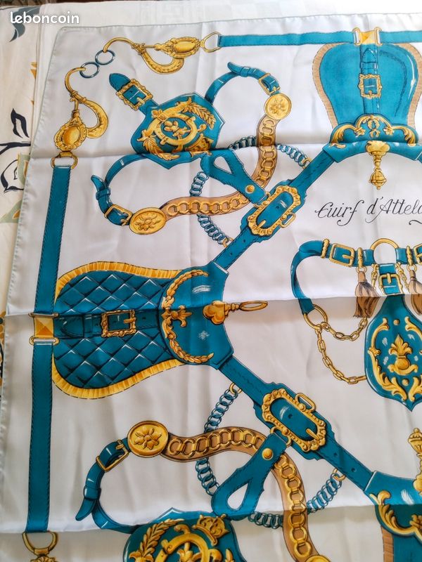 Foulard En Soie Pierre Baccara 130x40 Cm - Occasion Très Bon état, Multicolore, Châle