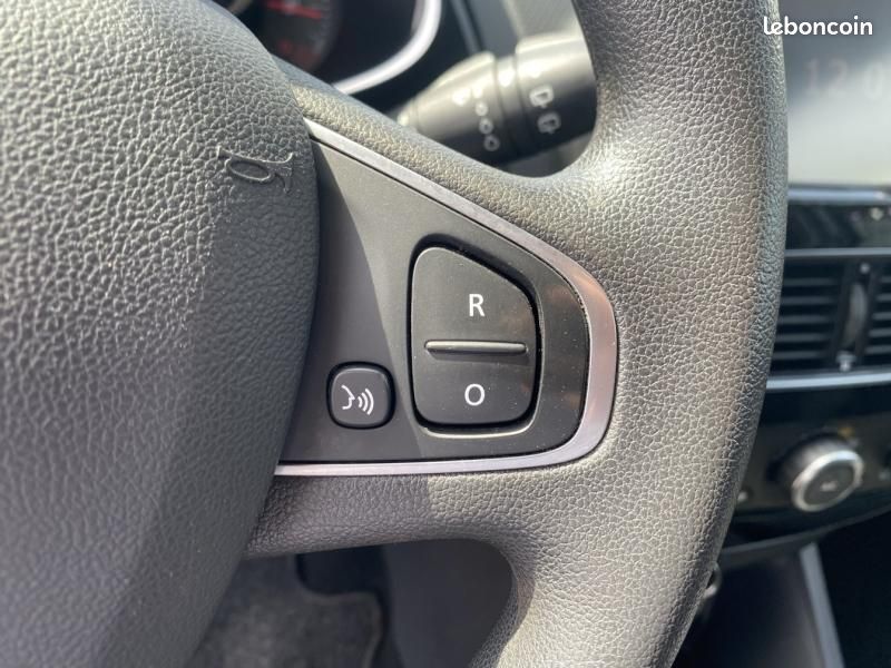 Renault Clio 0.9 TCe 90 energy Trend (image 28)