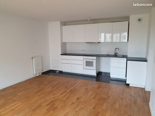 Appartement 3 pièces 60m2 avec balcon et 2 parking