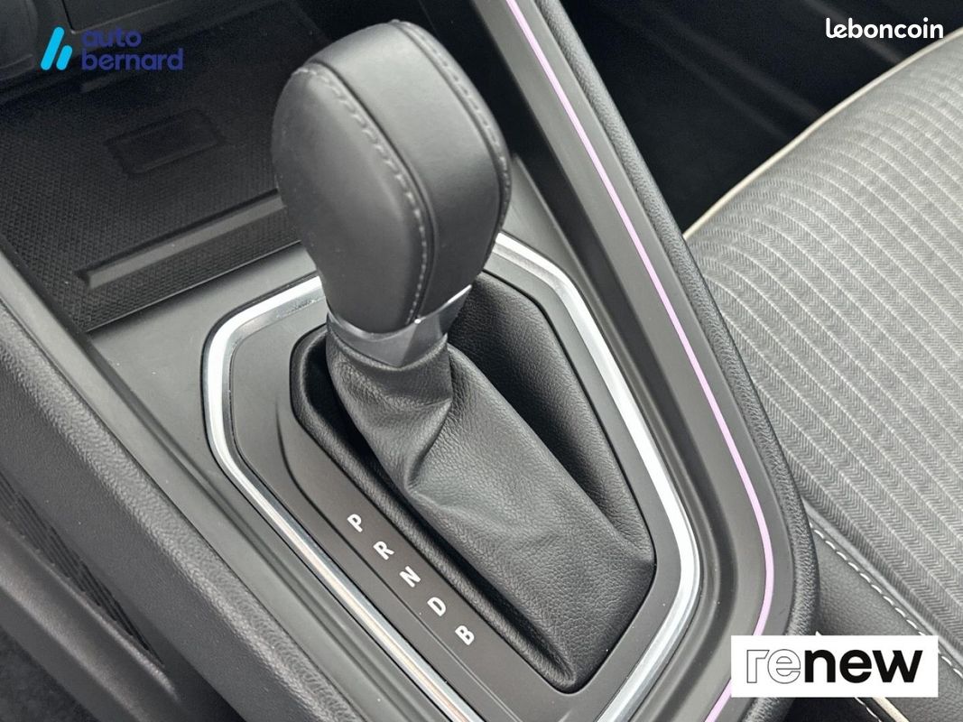 Renault Clio 1.6 E-Tech 145ch full hybrid Techno (image 14)