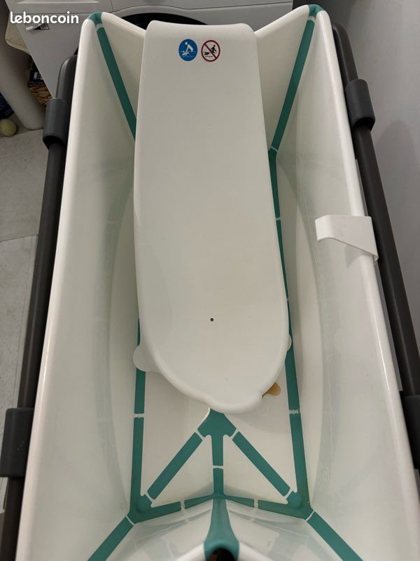 Baignoire stokke pliable avec transat bébé (image 2)
