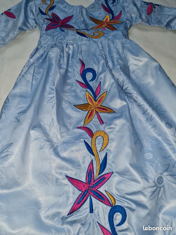 Robe enfant/ l'aïd/ robe africaine/caftan fille/bazin riche/broderie/fille/fête/Noël/cadeau (image 3)