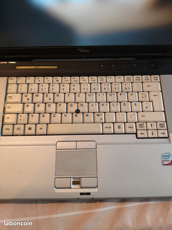 COUVERCLE SUPÉRIEUR D'ÉCRAN LCD FUJITSU LIFEBOOK E8420 AVEC ANTENNE