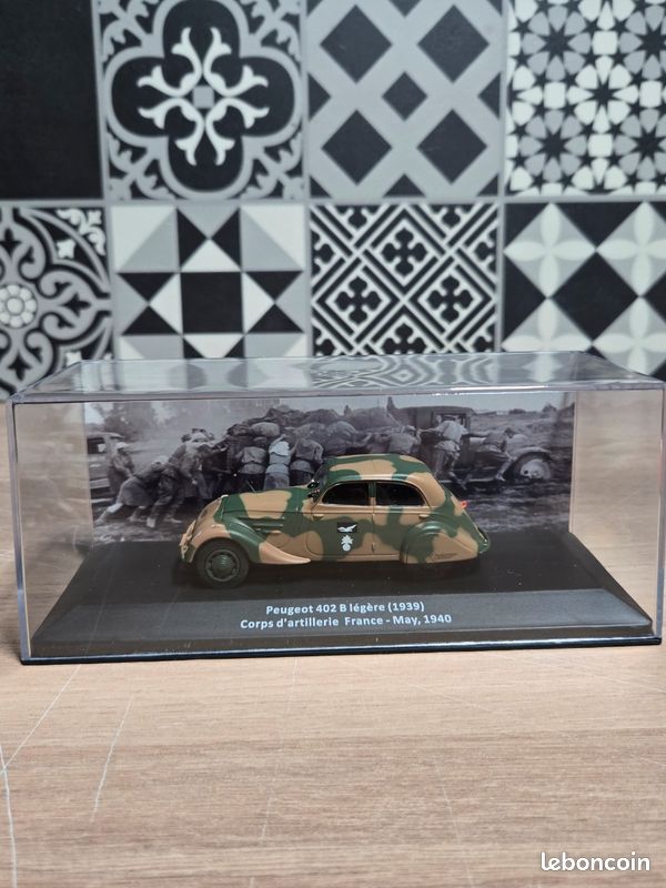 Peugeot 402 Saloon 1938 - Modèle Réduit 1/43 En Résine, Monté, Kit Boîte, état Mint