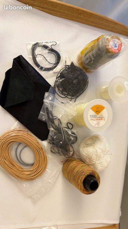 Lot de fils et élastique (image 1)