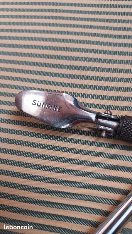 Étau d'attache mouche Sunrise Super AA avec pince
