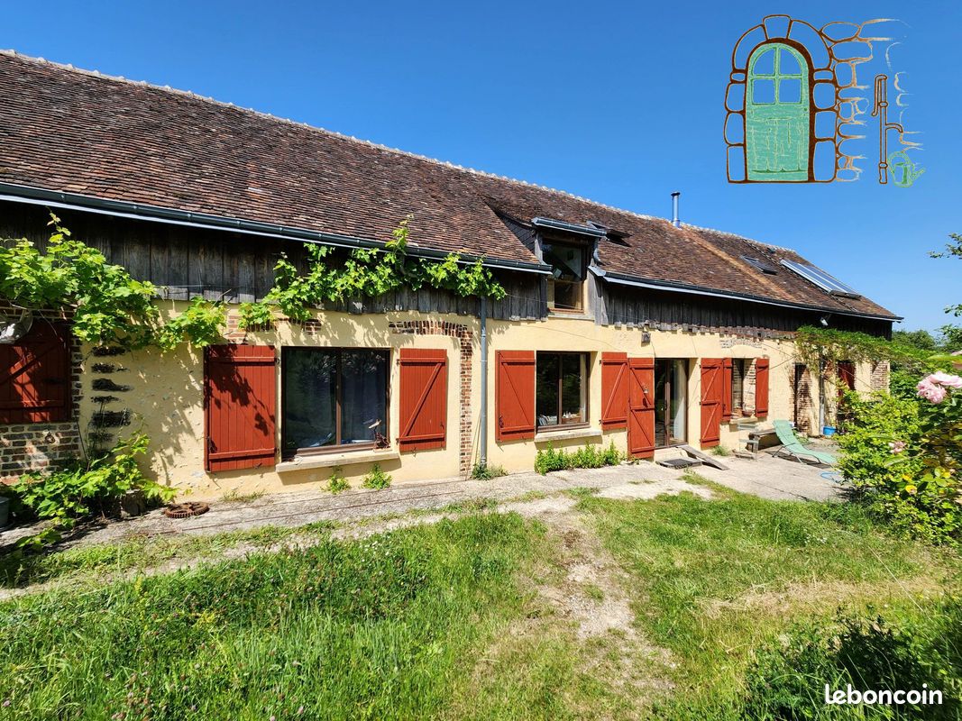 Maison 8 pièces 201 m² · à Boursay · 201 m² · 294 600 €