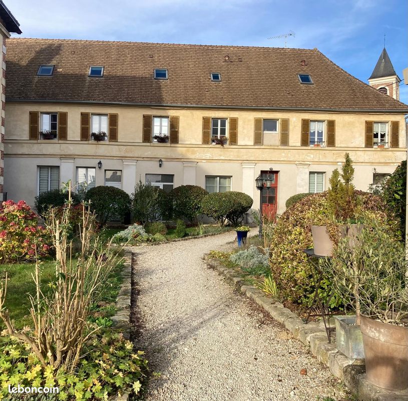 Maison 2 pièces 48 m² · à Dhuisy · 48 m² · 653 €/mois