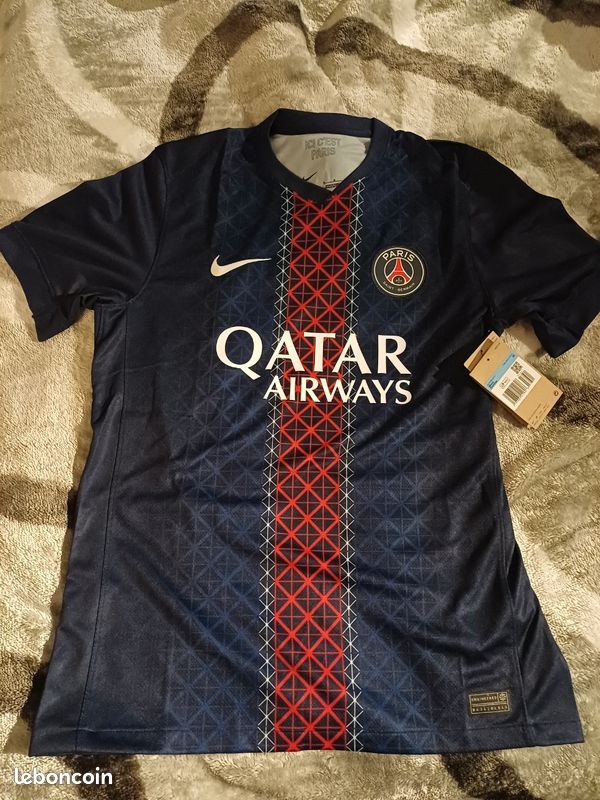 Paris Saint Germain Titular 2026. #7 Kvaratskhelia. Parche Mundial de