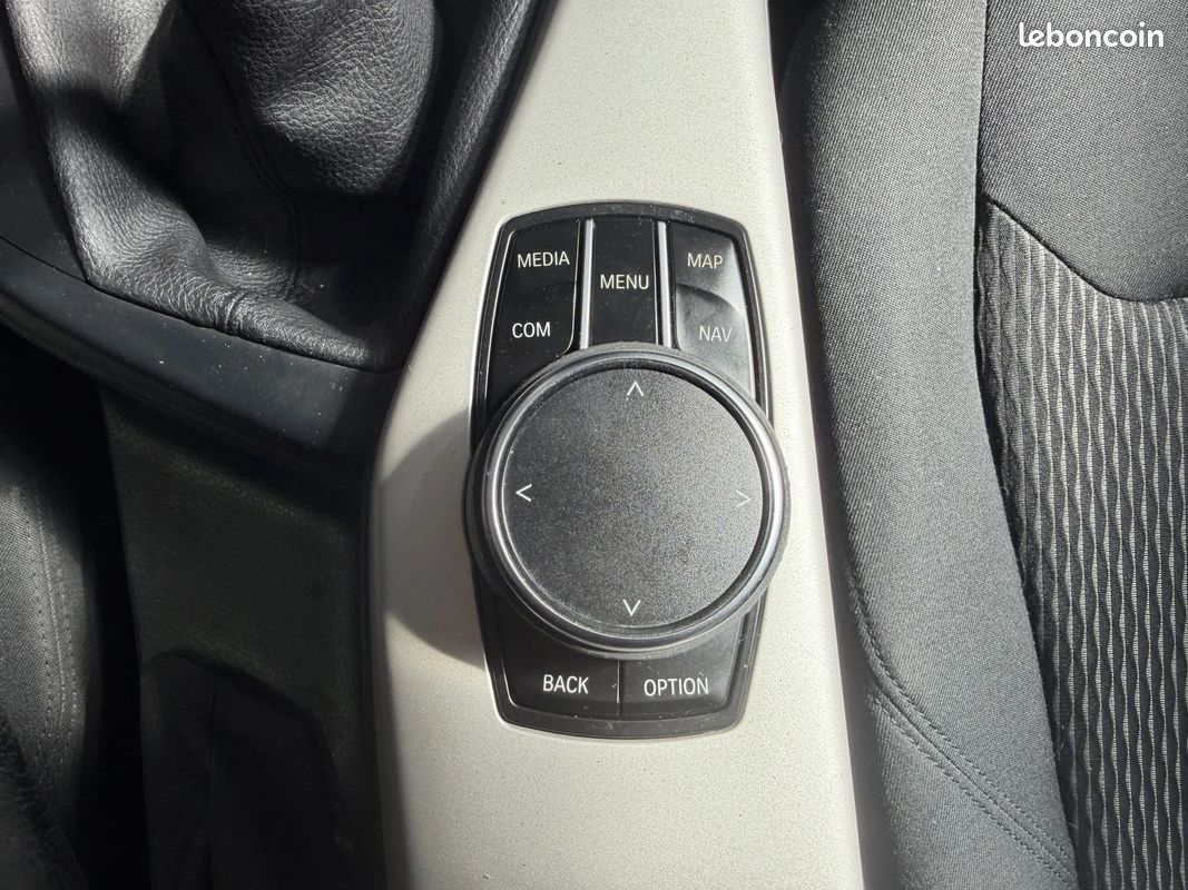 Bmw SERIE 1 (image 23)