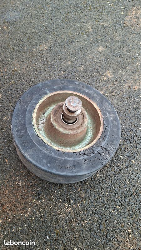 Roue, roulette charge lourdes (image 1)