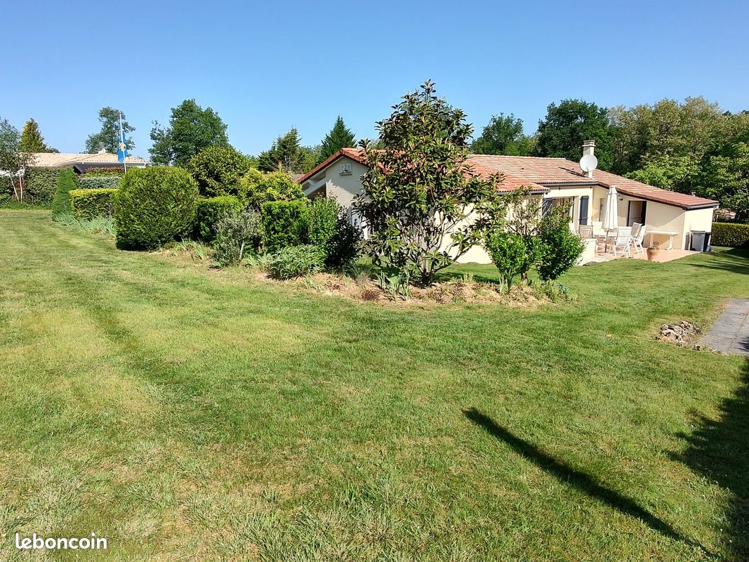 Maison 5 pièces 93 m² · à Écuras · 93 m² · 189 500 €