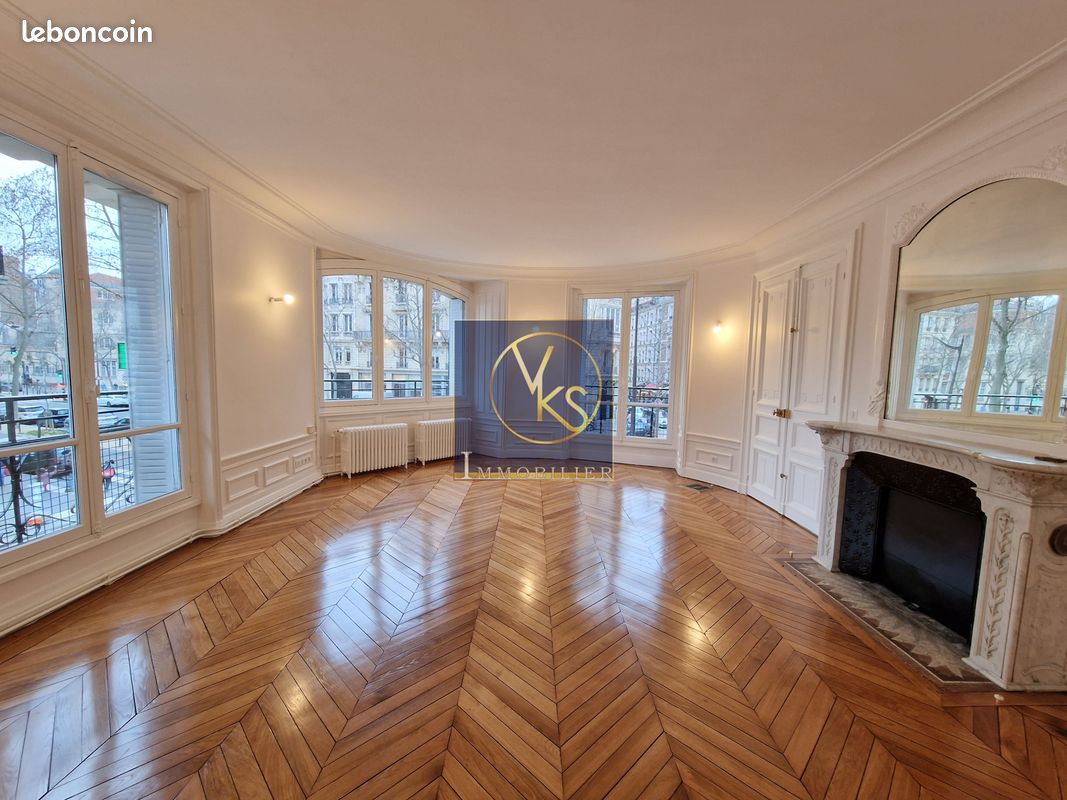 Appartement 5 pièces 152 m² · à Paris · 152 m² · 6 253 €/mois