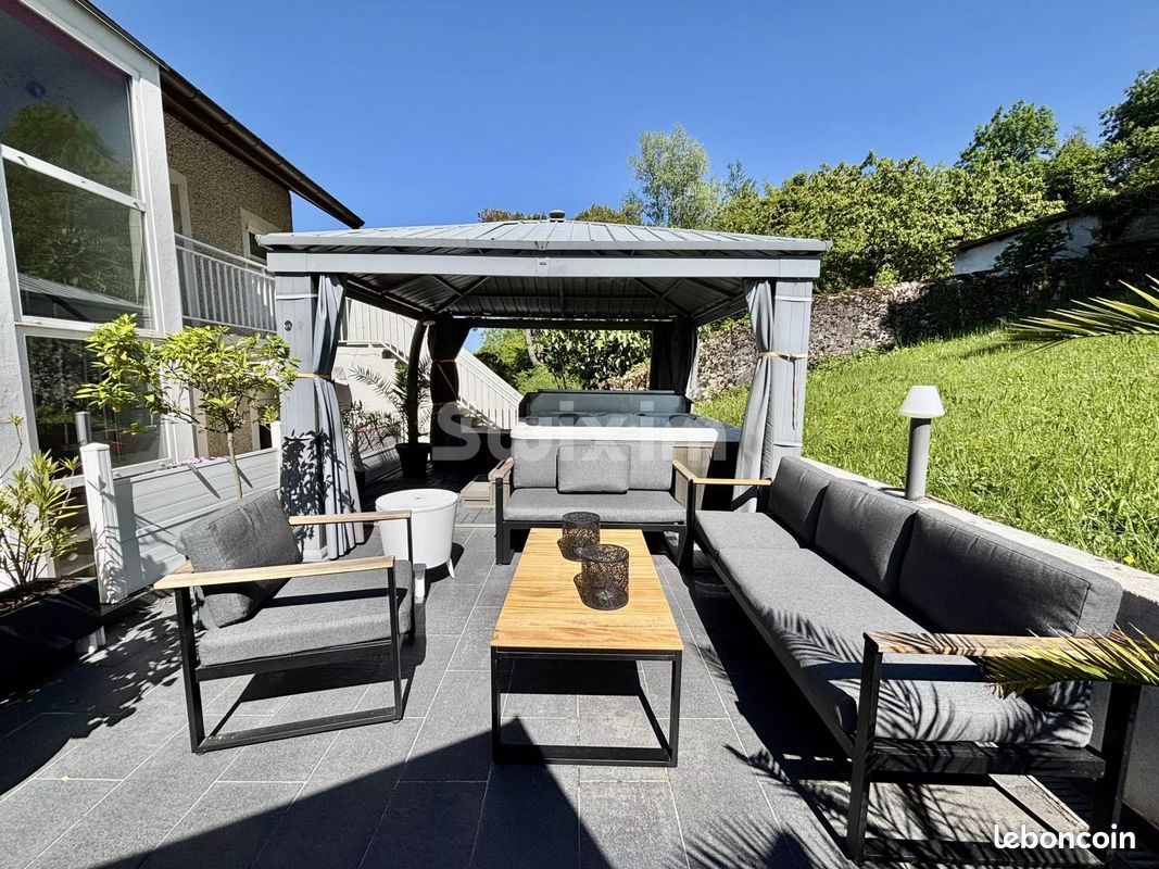 Appartement 4 pièces 110 m² · à Évian-les-Bains · 110 m² · 439 000 €