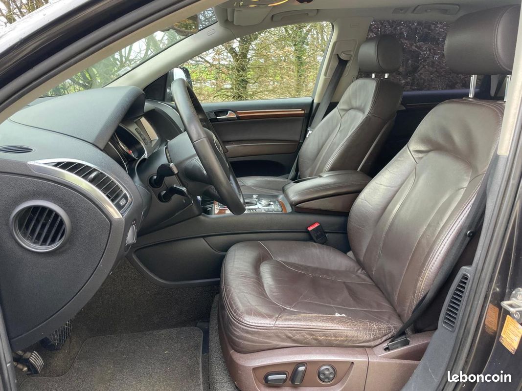 AUDI Q7 AUDI 3.0 TDI 230 AMBITION LUXE QUATTRO TIPTRONIC BVA 7 places (image 5)
