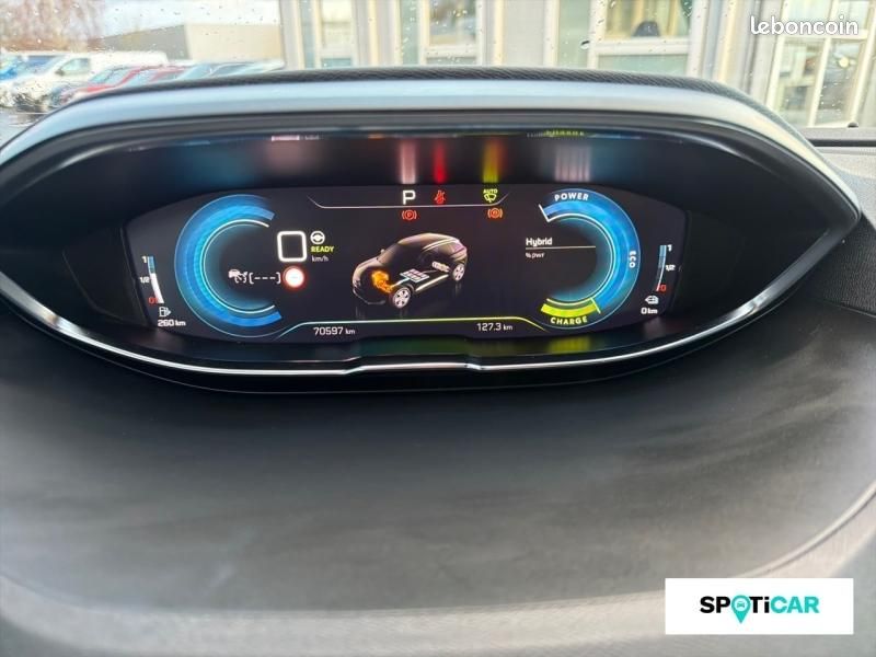 Peugeot 3008 HYBRID4 300ch GT e-EAT8 4X4 + TOIT OUVRANT + ATTELAGE + HAYON MAIN LIBRE (image 18)