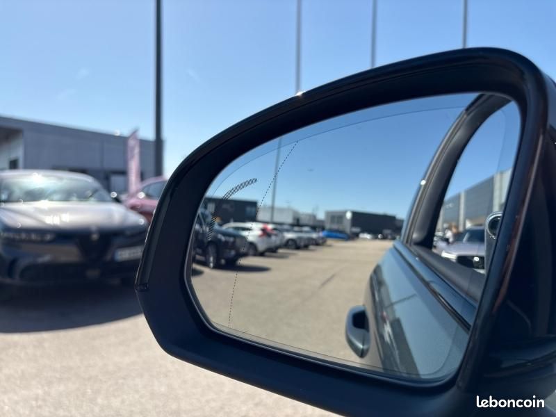 Volvo XC40 B3 163ch Plus DCT 7 (image 24)