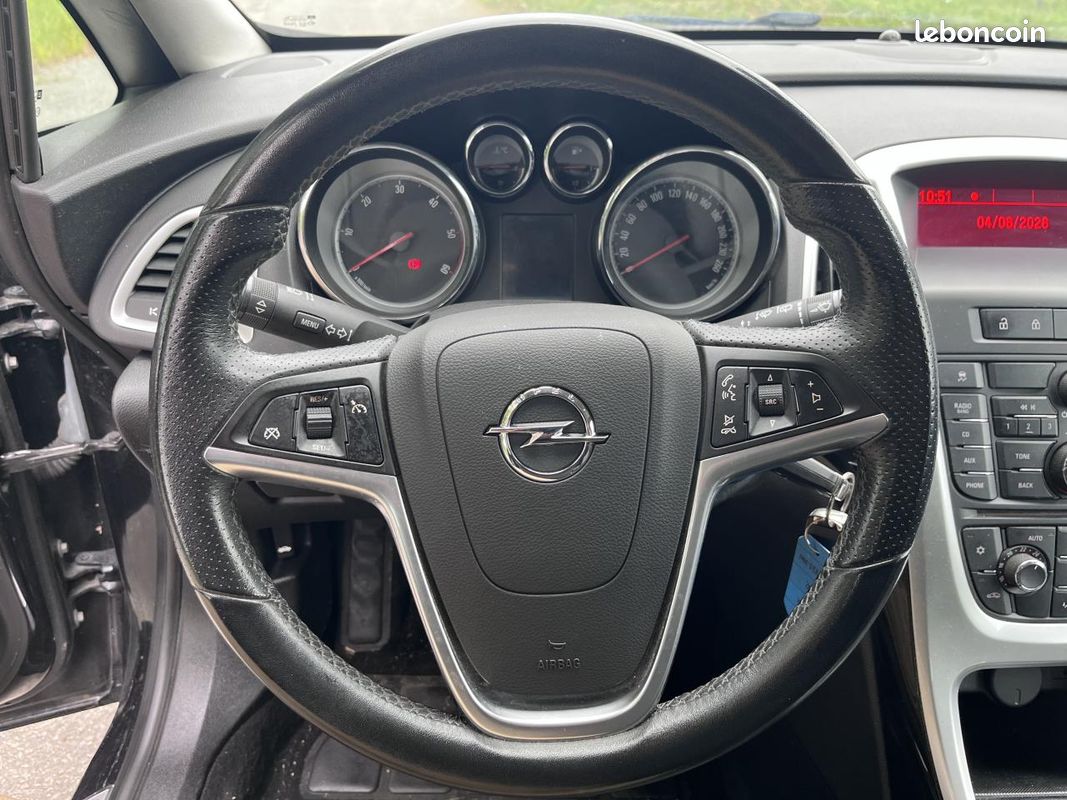 OPEL ASTRA 1.7 CDTI - 125 - Sport DISTRIBUTION ET EMBRAYAGE NEUF (image 12)