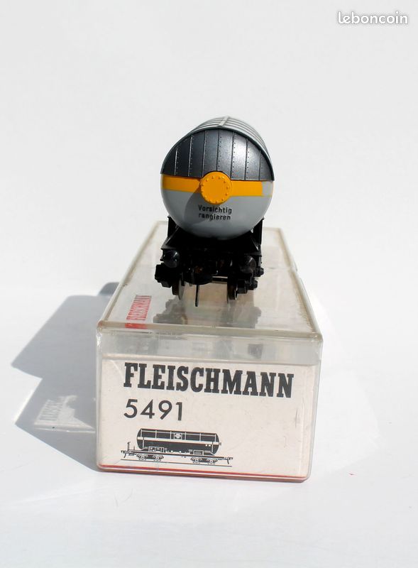 Fleischmann ho n°5491 wagon voiture db581854 shell citerne hamburg + boite miniature modelisme train - Collection Fleischmann ho n°5491 wagon voiture db581854 shell citerne hamburg + boite miniature modelisme train - Collection