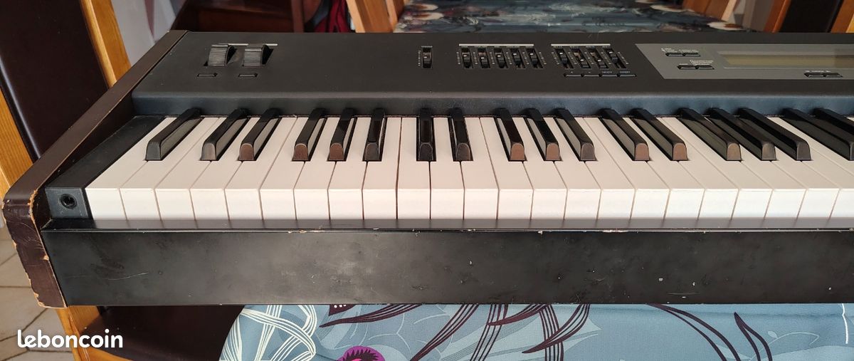 Korg SG pro X (image 10)