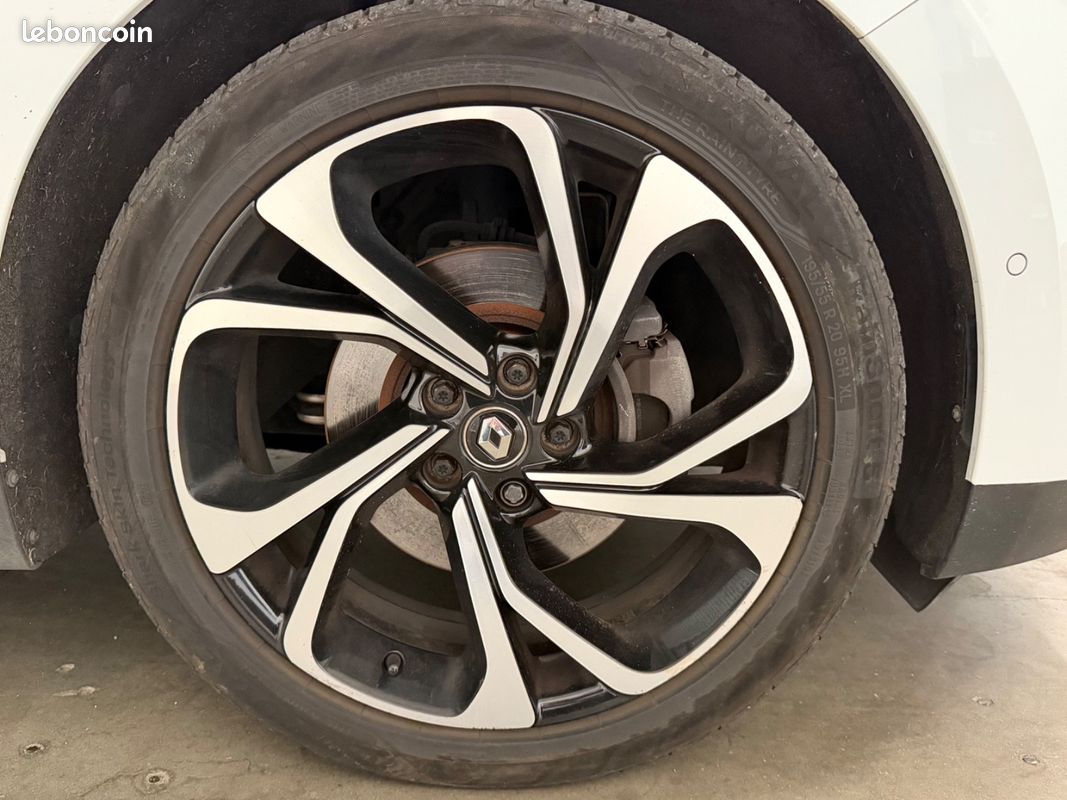Renault SCÉNIC IV Intens 1.6 DCI 130 / CARPLAY FILAIRE / CAMERA RECUL / RADARS AV AR / GRAND ECRAN / KEYLESS /ROUE DE SECOURS GALETTE (image 31)