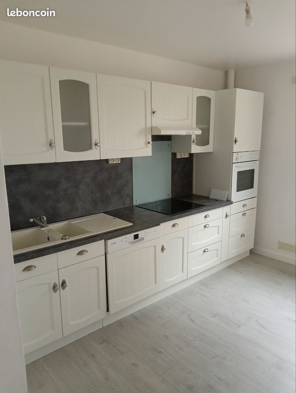 Appartement 4 pièces 79 m² · à Dieppe · 79 m² · 110 000 €