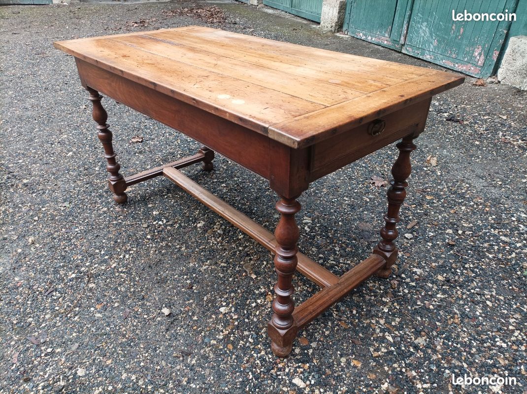 Table ancienne (image 5)