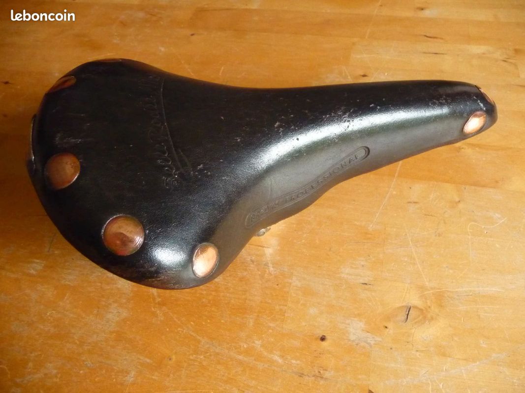 selle cuir Brooks 1965 vélo course vintage rétro ancien