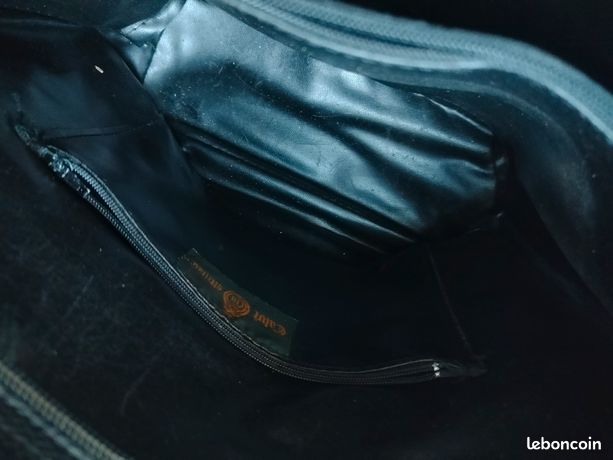 Genre : Sac A Main Marque : Calvi Millau Modèle
