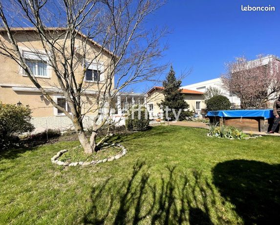 Maison 6 pièces 150 m²