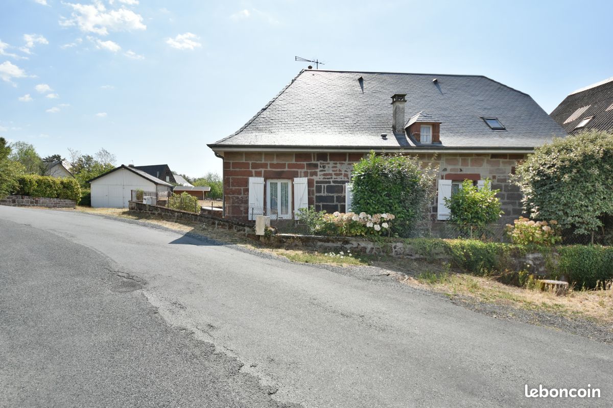 Maison 7 pièces 152 m² · à Cosnac · 152 m² · 172 000 €