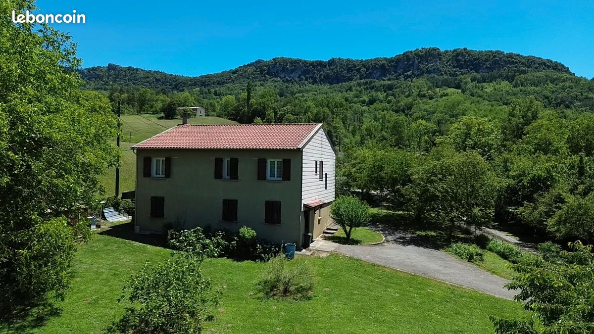 Maison 6 pièces 150 m² · à Bélesta · 150 m² · 185 000 €
