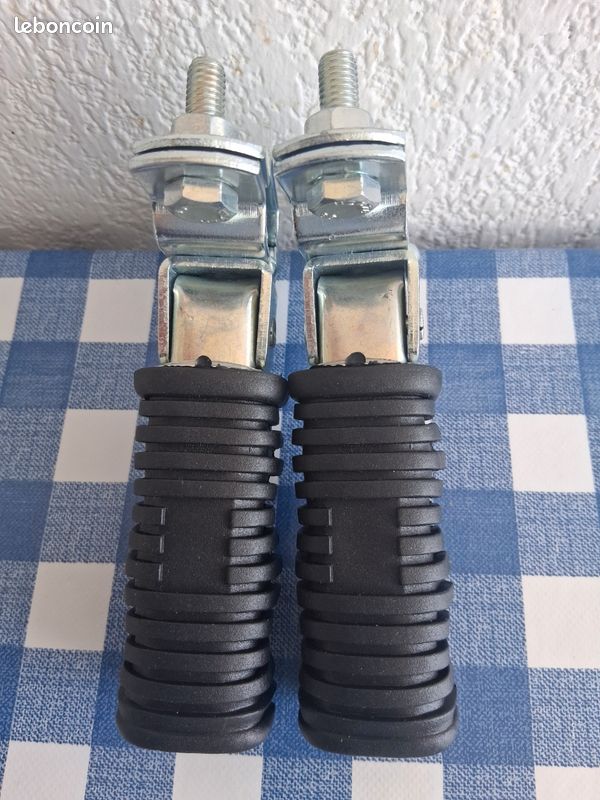 Repose-pieds MBK FX 50 - Occasion, En Bon état Pour Conducteur De Scooter
