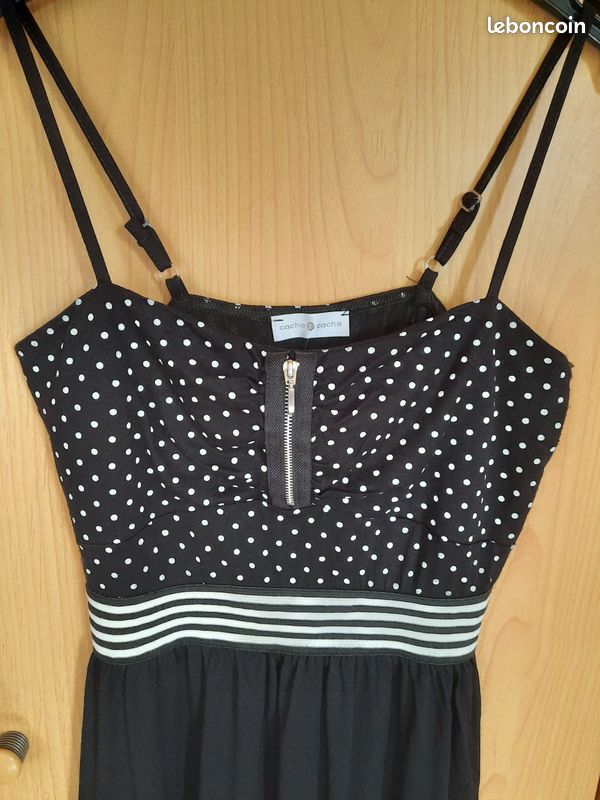 Robe (image 2)