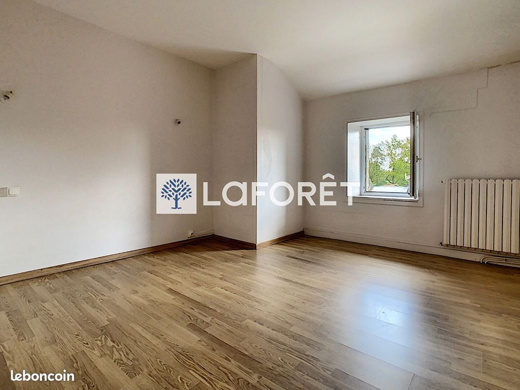 Maison 3 pièces 77 m² - Moncoutant-sur-Sèvre 79320 (image principale 4)