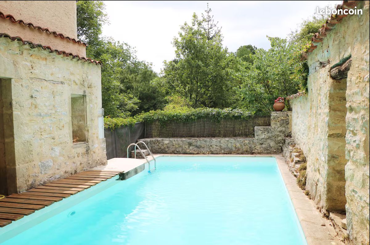 Maison 5 pièces 170 m² · à Villefranche-de-Rouergue · 170 m² · 275 000 €