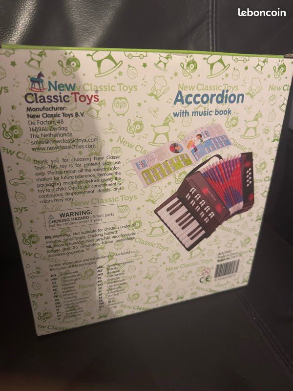New Classic Toys Accordéon Blanc Avec Livre De Musique – Instrument De Musique éducatif Pour Enfant, Jouet D'éveil Musical