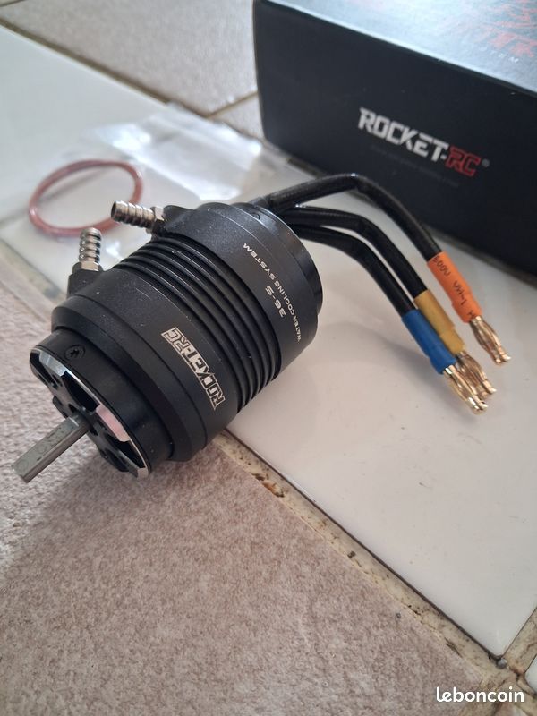 Moteur brushless bateau format 3660 en 3250kv (image 2)